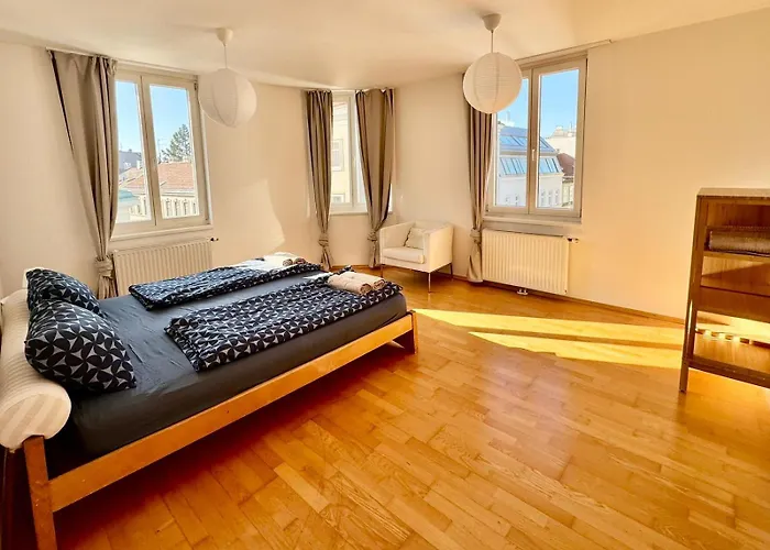 Viel Platz In Ruhiger Lage Mit Toller Anbindung